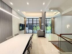 Alana (D28), Terrace #566530641